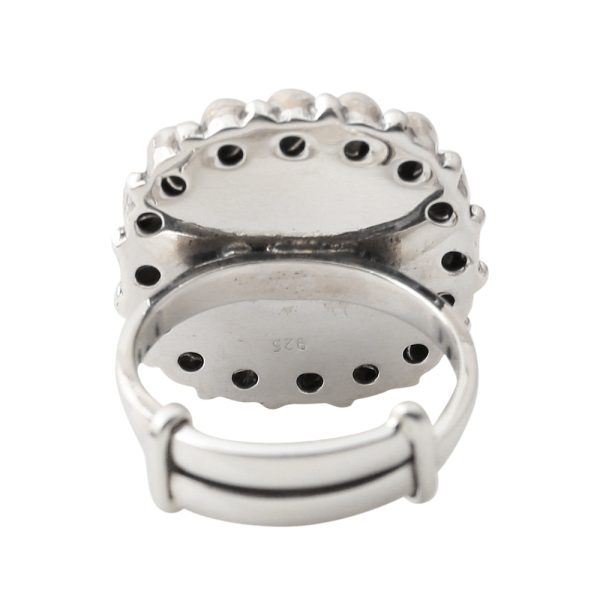 green crown silver ring