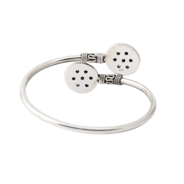 round flexible bangle