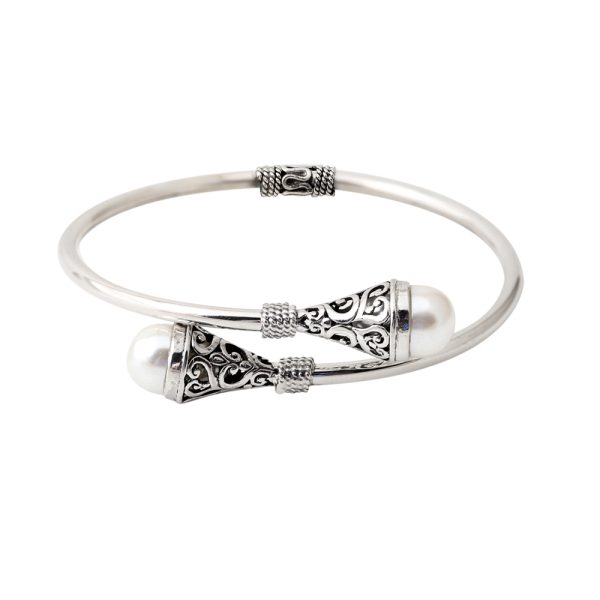 Pearl Drop Bangle
